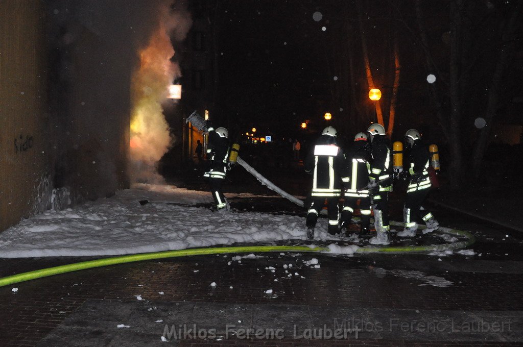 Kellerbrand Koeln Seeberg Zoergiebelstr P078.JPG